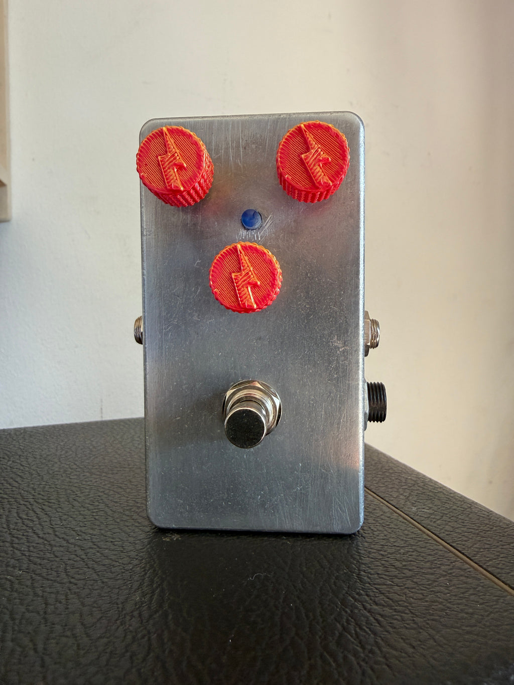 Rot Distortion – Hand-Wired High-Gain Pedal