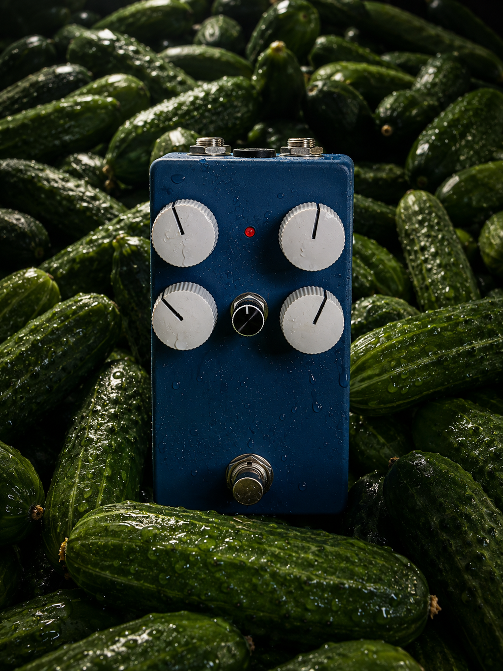 Komkommer Fuzz – Colossal Sonic Textures